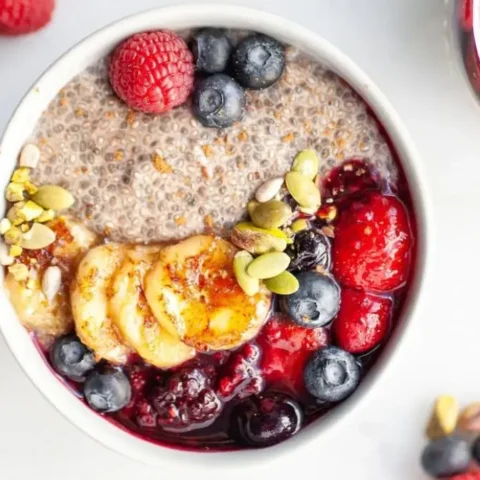 Tropical Smoothie Chia Oatmeal Pudding Recipe